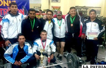 Deportistas orureños que lograron medallas en el torneo nacional