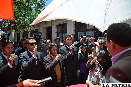 Algunos de los funcionarios posesionados ayer por el fiscal Guerrero