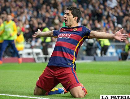 Suárez hizo doblete para la victoria de Barcelona ante Real Madrid