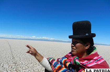 Autoridad originaria identifica una parte, ahora seca, de lo que era el lago Poopó