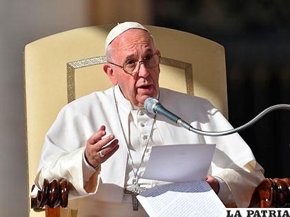 El Papa Francisco en su gira por África