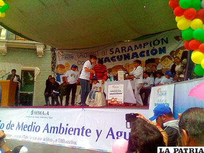 Inicio de la campaña de vacunación contra el sarampión