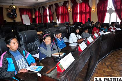 Los niños y adolescentes de Oruro plantearán sus necesidades en un congreso nacional