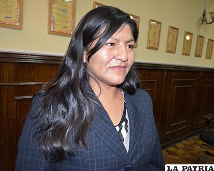 Nancy Morales asumirá como gobernadora subrogante /APG
