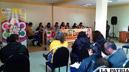 Reunión alcaldía El Alto con proveedores de alimentos /GMEA