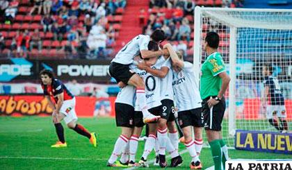 Estudiantes de La Plata derrotó por 1-0 a Colón de Santa Fe
