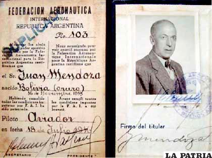 Credencial de aviador de Juan Mendoza