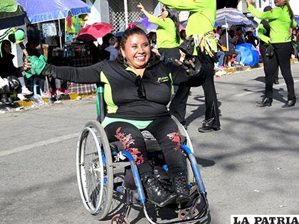Alegre participación en la Cullaguada Oruro