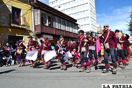 Paso marcial de los Phujllay Oruro