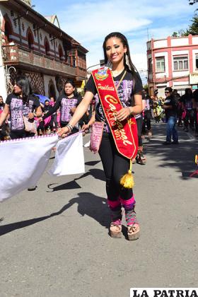 Fernanda Villarroel Soliz, Predilecta del Carnaval de Oruro 2017