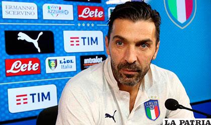 Gianluigi Buffon, capitán de la selección italiana de fútbol