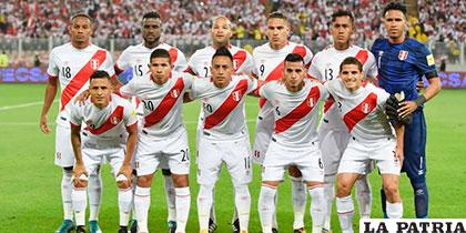 La selección peruana con el objetivo de ganar esta noche