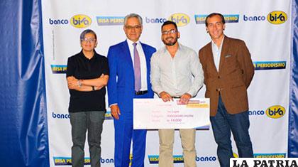 Uno de los ganadores del Bisa Periodismo