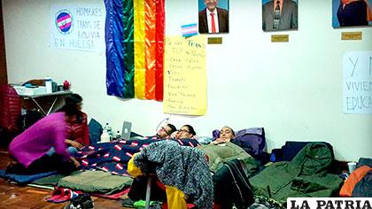 Cinco bajas tiene la huelga de hambre de la comunidad LGTB /ANF