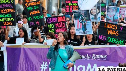 Manifestaciones een Perú por los altos índices de violencia de género