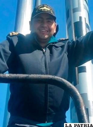 Teniente de navío Fernando Ariel Mendoza