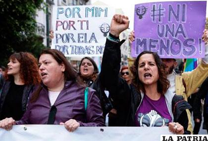 Constantes marchas que realizan mujeres para acabar con la violencia