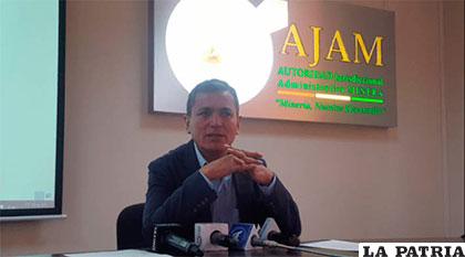 El director ejecutivo de la AJAM, Erik Ariñez, informó de la sentencia conseguida /ERBOL