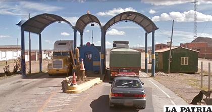 Tranca de Laja, ruta a Desaguadero, en el departamento de La Paz /TRANSITABILIDAD