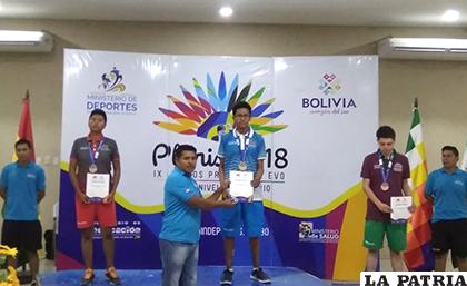 Titichoca sumó medalla de oro para Oruro en el ajedrez /cortesía Henry Titichoca