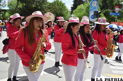 Bandas de Oruro son las mejores de Bolivia / LA PATRIA