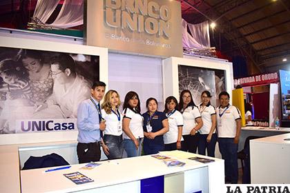 El banco de todos los bolivianos, participa por séptima ocasión en la feria/ LA PATRIA
