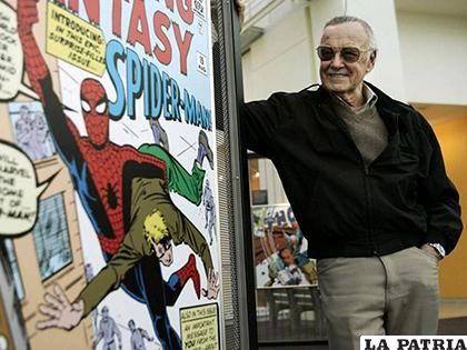 ¡El mundo del cómic está de luto!, murió el legendario Stan Lee /CONTRASTESDEPUEBLA.MX
