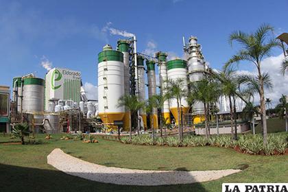 La industria en Eldorado, Brasil /OPETROLEO.COM.AR