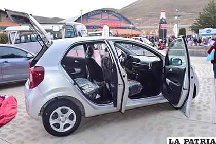 Los interesados pueden reservar su movilidad con la suma de 100 dólares / LA PATRIA
