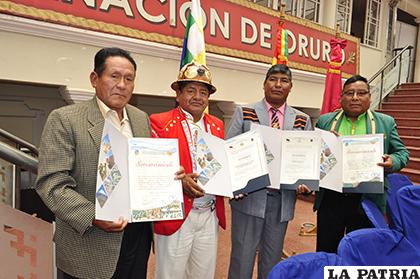 Fedbampo reconoció a afiliados por su aporte al Carnaval de Oruro/ LA PATRIA FERNANDO RODRÍGUEZ 