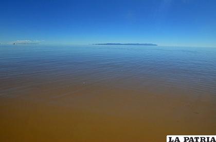 Aún no existen políticas claras para salvar el lago Poopó /LA PATRIA