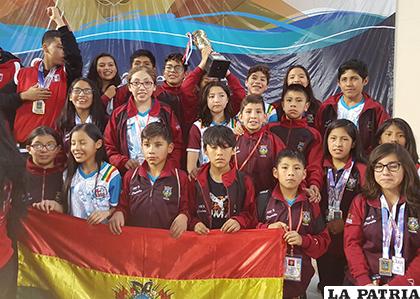 Oruro subió al podio en los Juegos de la Niñez Trasandina / cortesía Ronald Lazarte
