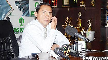 Cornejo amenazó con no presentar a su equipo a los encuentros y desafió a que desciendan a Aurora /lostiempos.com
