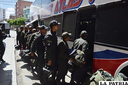 Personal del Comando de Policía se fue ayer a Cochabamba /LA PATRIA