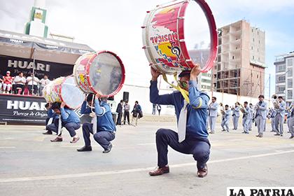 El Encuentro Coreográfico de Bandas se realiza un día antes del ?ltimo Convite /LA PATRIA /archivo
