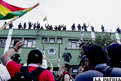 Motín Policial en Cochabamba /APG
