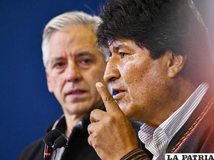 El Presidente Evo Morales y el Vicepresidente Álvaro García Linera este sábado /APG