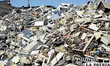 Los residuos o basura electrónica están llenos de componentes tóxicos /planoinformativo.com
