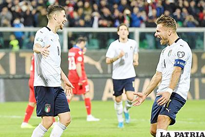 Italia venció de manera holgada a la selección de Armenia 9-1
/europasur.es
