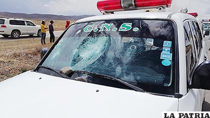 Ambulancias de la CNS también fueron destrozadas 
