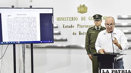 El ministro Murillo presentó las notas de solicitud de extradición /APG
