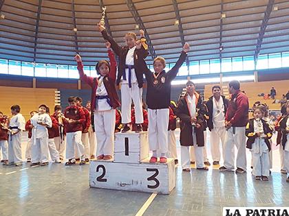 En Sucre logró su primera y segunda medalla de oro
