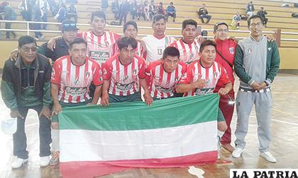 El equipo de Beni Moro, campeón del futsal categoría Primera de Honor /cortesía Porfirio Hurtado
