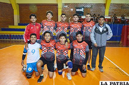 EJM, cumple una buena campaña en el torneo de voleibol 
/Alex Zambrana /LA PATRIA
