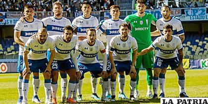 El equipo de la U. Católica es dirigido por el boliviano Gustavo Quinteros /krystalfm.com