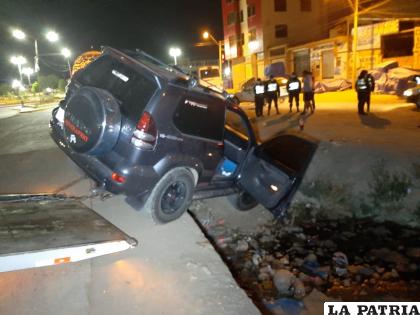 De esta manera quedó el motorizado a lado de la vía /LA PATRIA