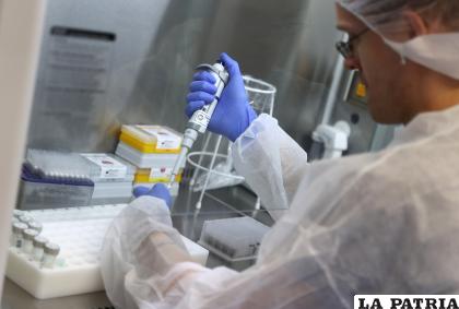 Los científicos aún trabajan en hallar la vacuna contra el coronavirus