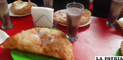 Api con pastel