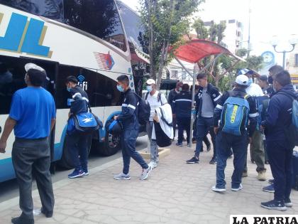 Por primera vez el equipo “santo” tuvo un trato diferente para viajar /Jaime Martínez