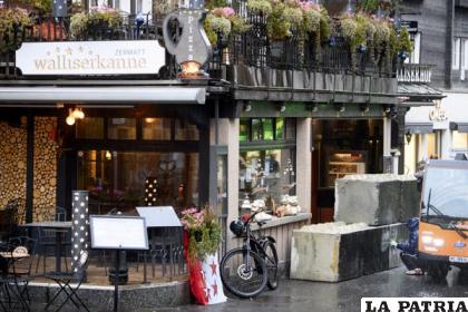El restaurante ‘Walliserkanne’ en Zermatt, Suiza /Laurent Gillieron /Keystone vía AP